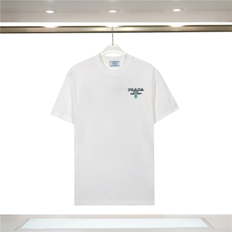 T-shirts graphiques Casablanca et Prada