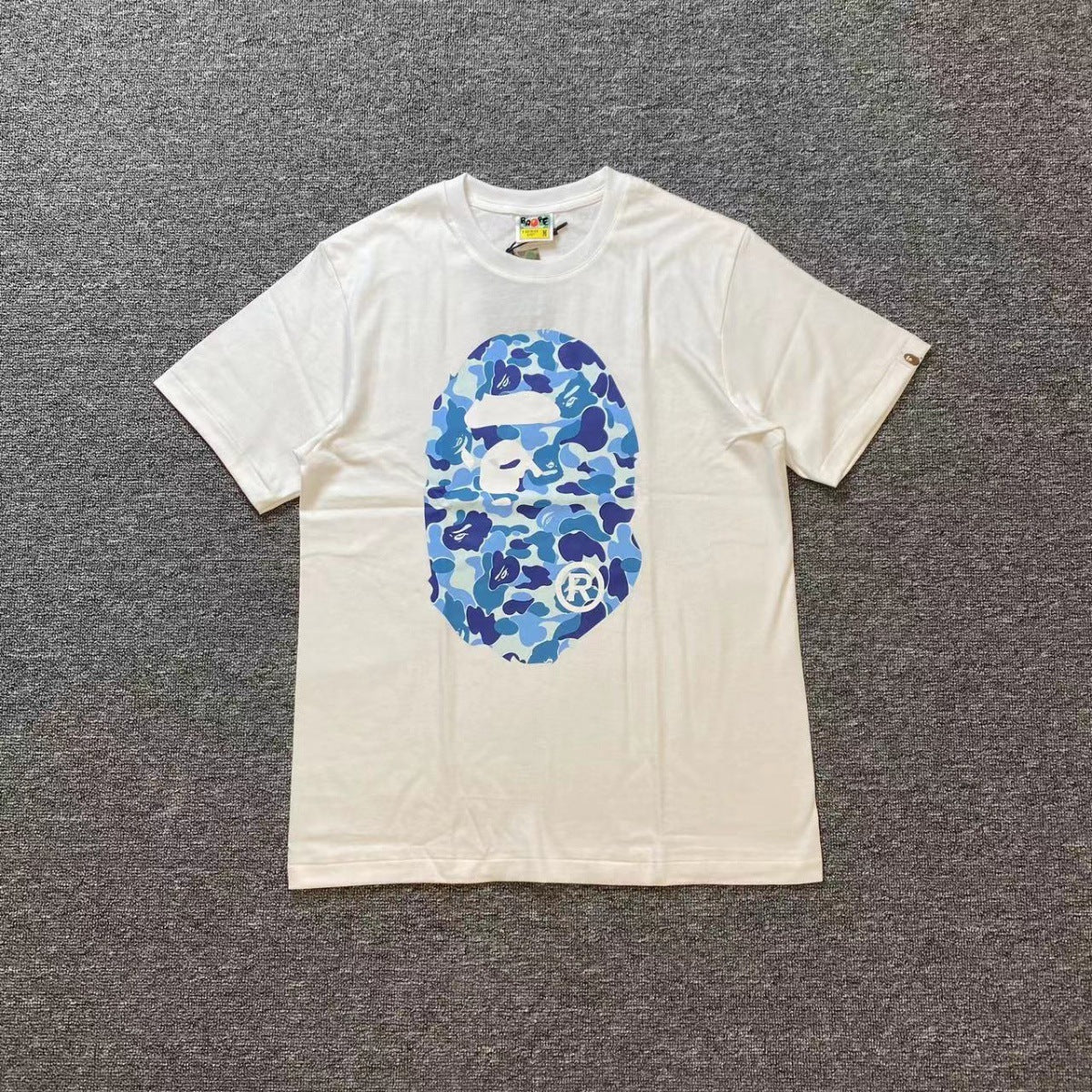 T-shirts Bape