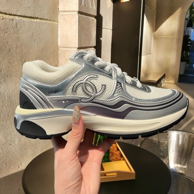 Formateurs de chaîne