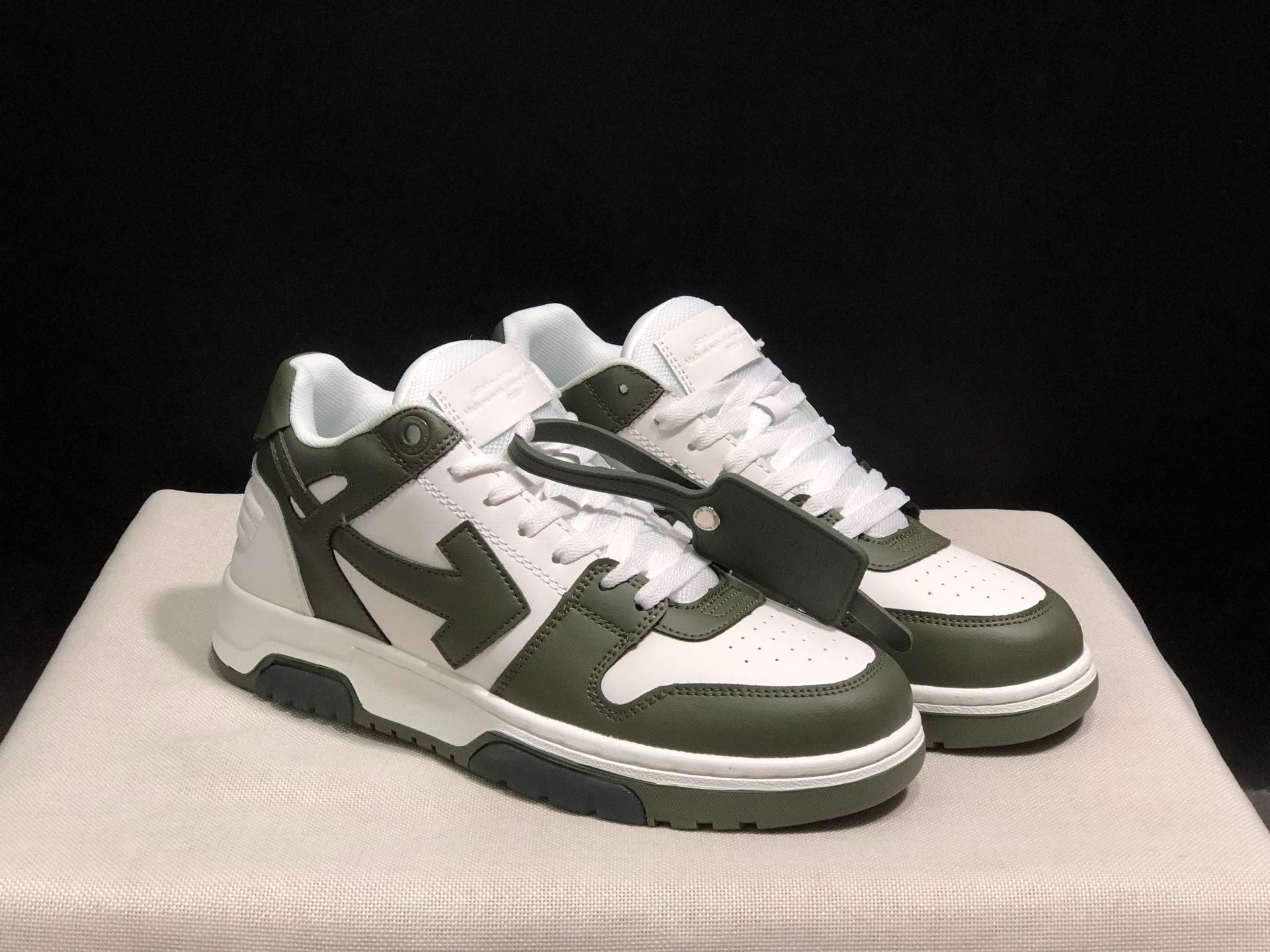 Off-White Trainers | Multi-Colour