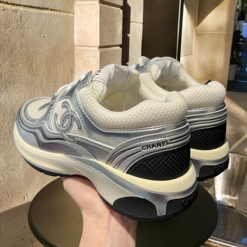 Formateurs de chaîne