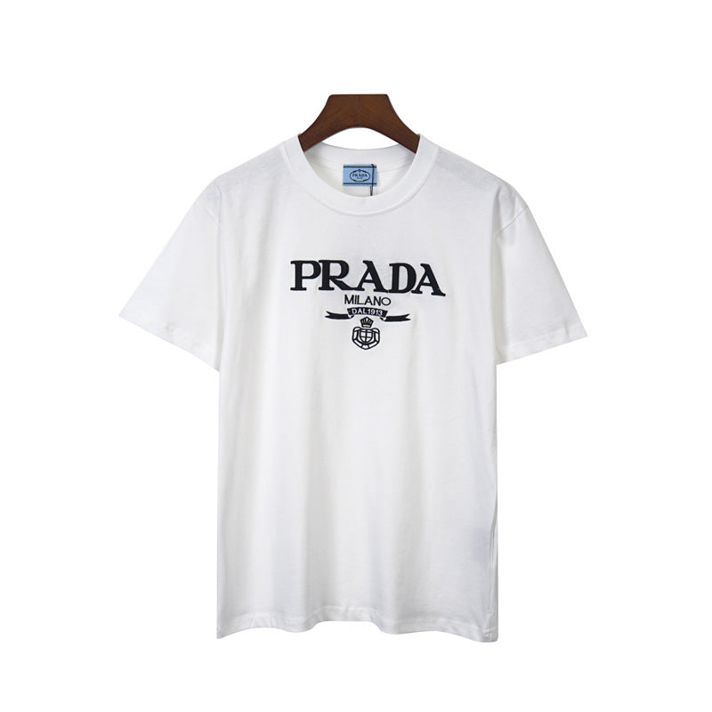 T-shirts graphiques Casablanca et Prada