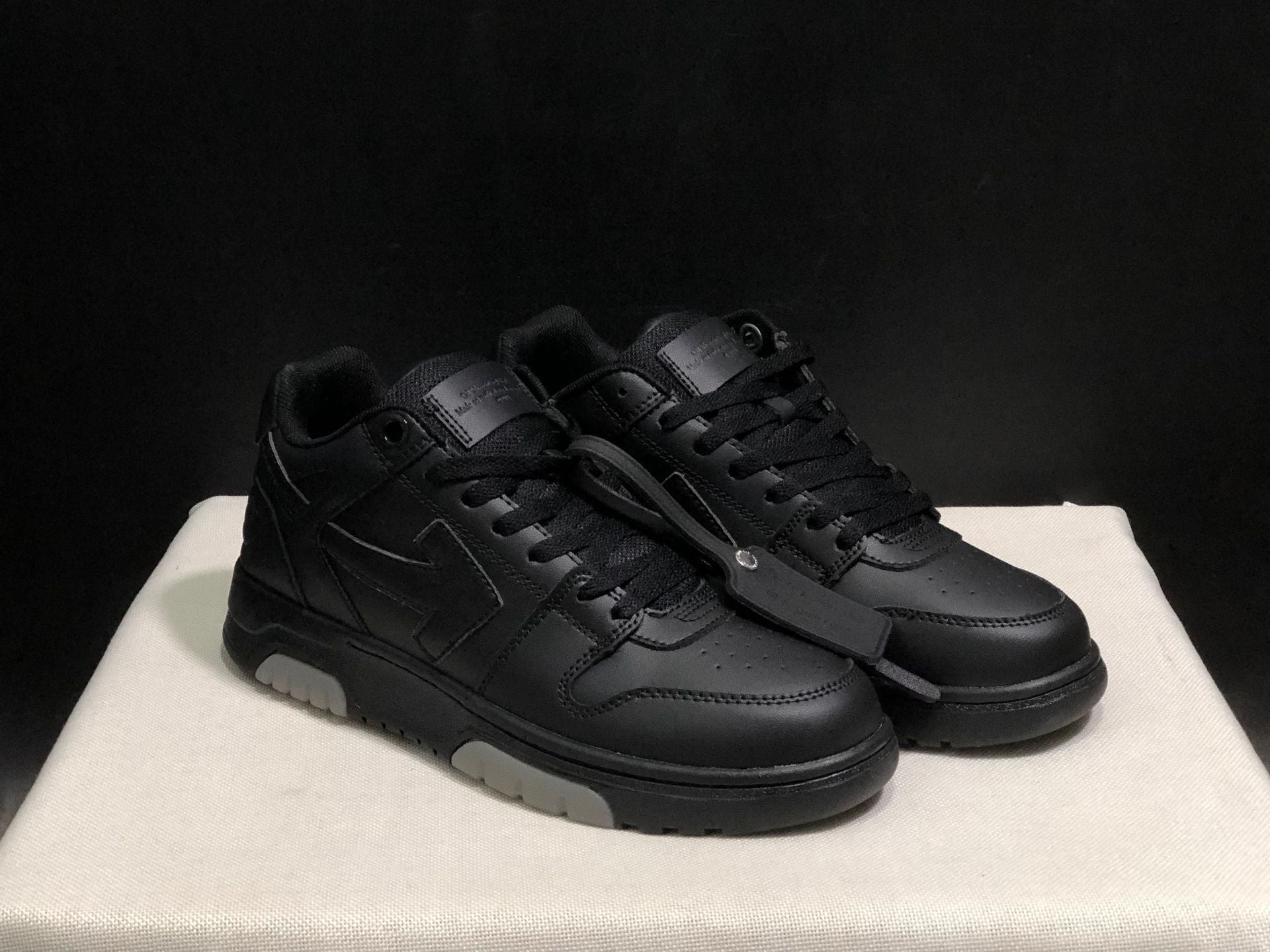 Off-White Trainers | Multi-Colour