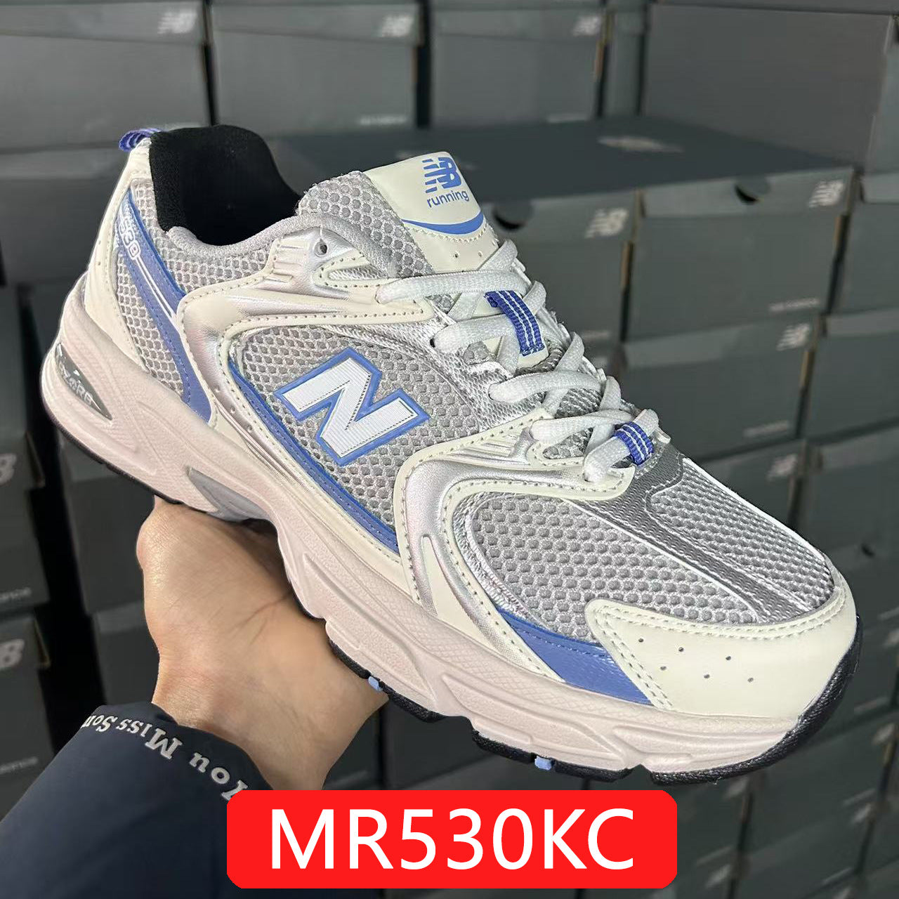 New Balance 530